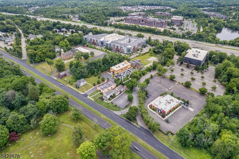 1711 Route 46 Property Photo 31