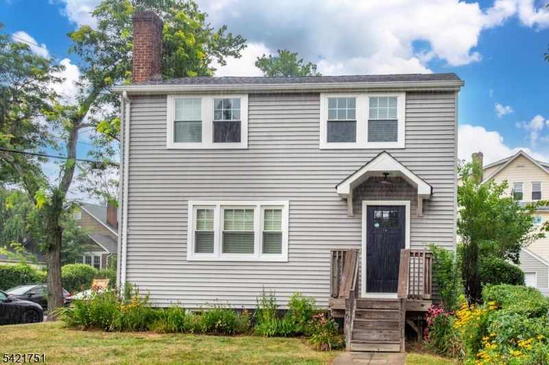 266 Elmwood Ave Property Photo 1