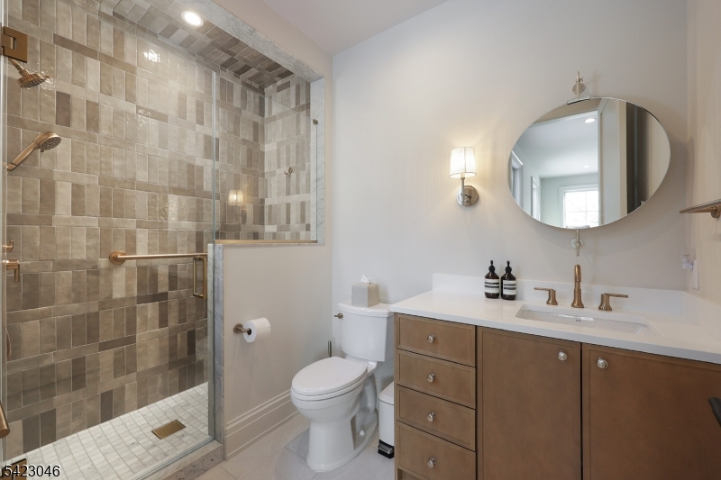 909 Wyandotte Trl Property Photo 42