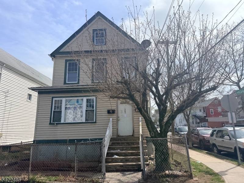 383 Highland Ave Property Photo 1
