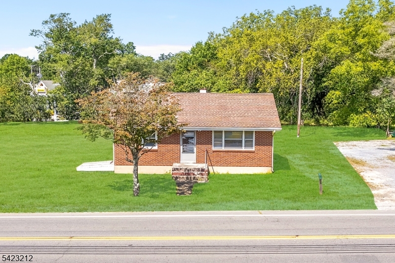 102 Manchester Blvd Property Photo 15