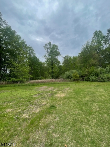 Britten Rd Property Photo 3