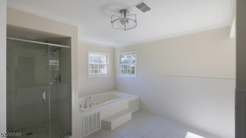 156 Washington Dr Property Photo 31