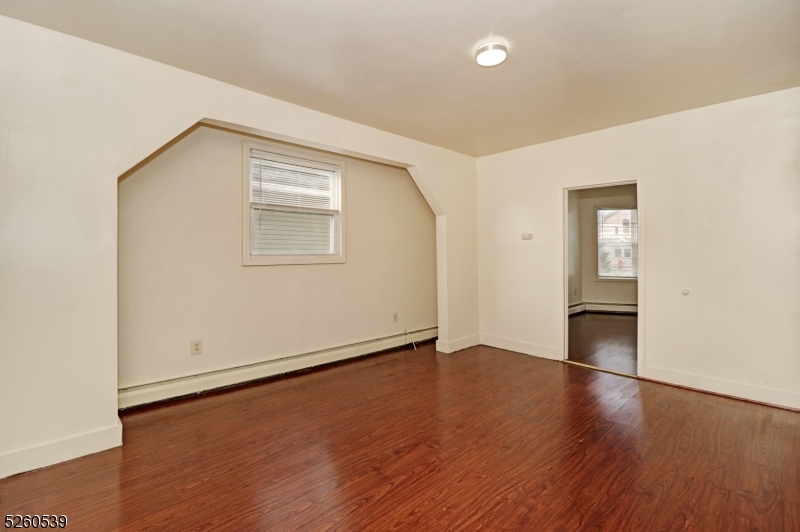 256 S Clinton St Property Photo 5