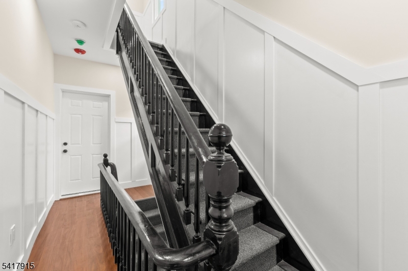 633 Lafayette Ave Property Photo 36