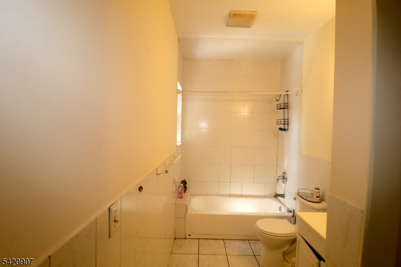 294 Park Ave Property Photo 7