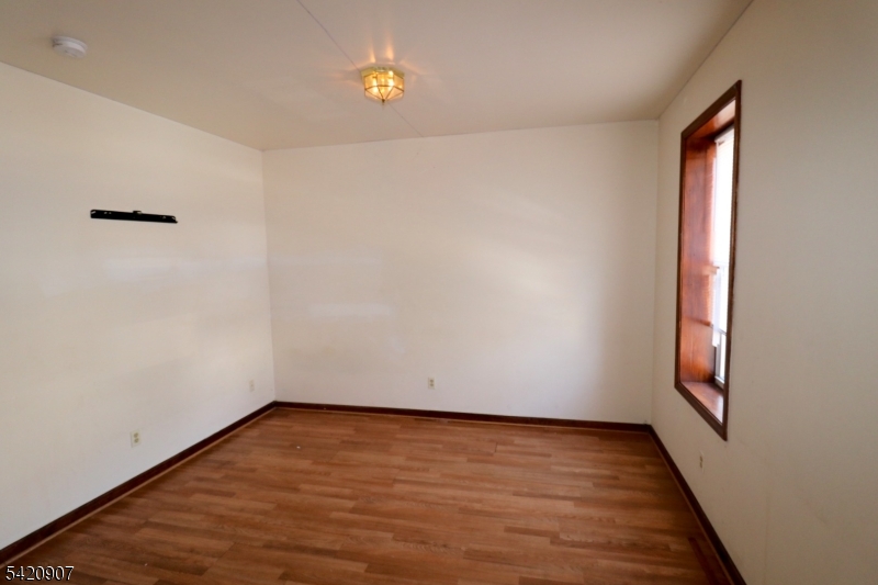 294 Park Ave Property Photo 14