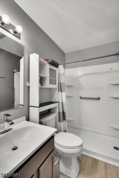 111 N Laurel St Property Photo 21