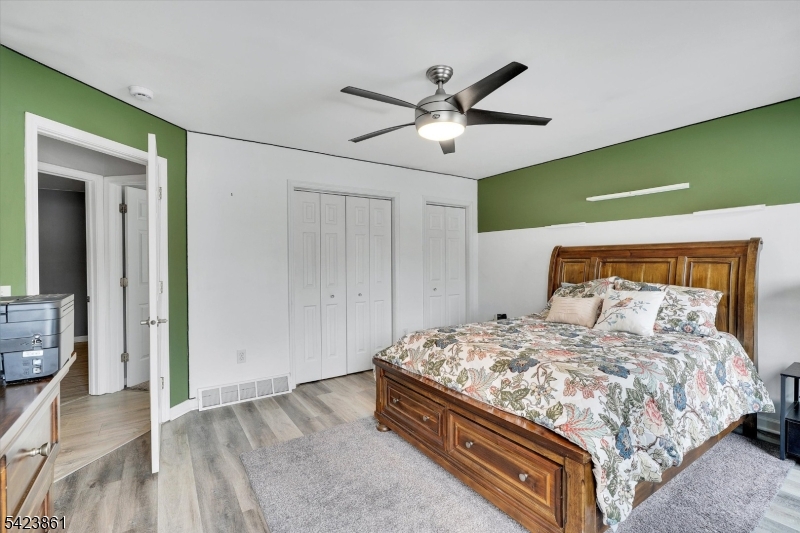 111 N Laurel St Property Photo 36