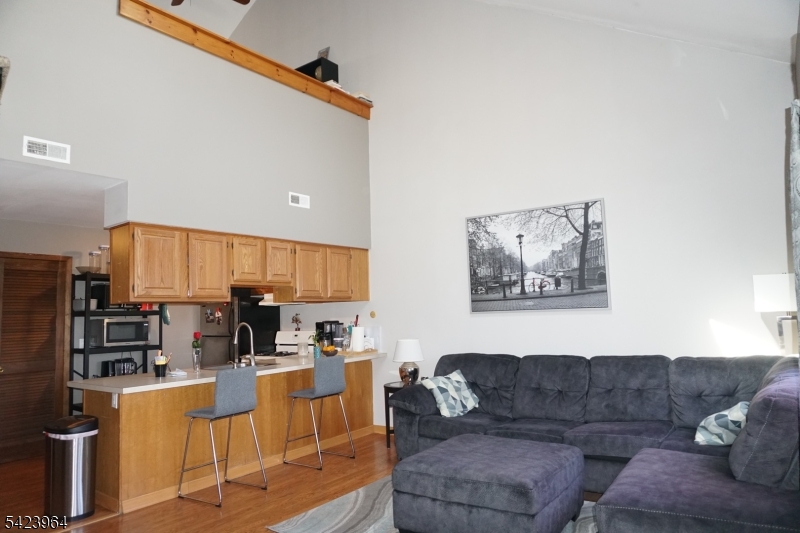4 Greg Norman Ct 4 Property Photo 4