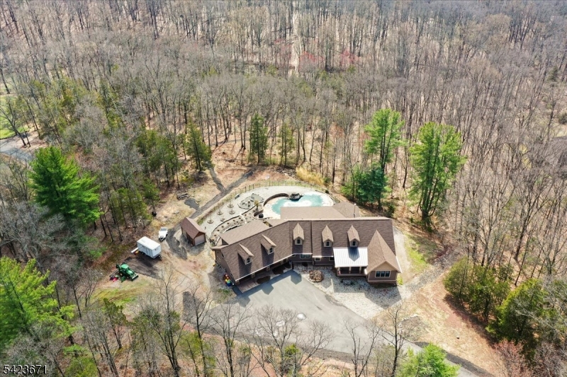 235 Longview Road Property Photo 4