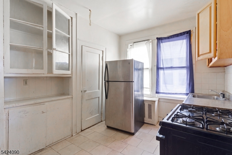 316 Ellery Ave Property Photo 9