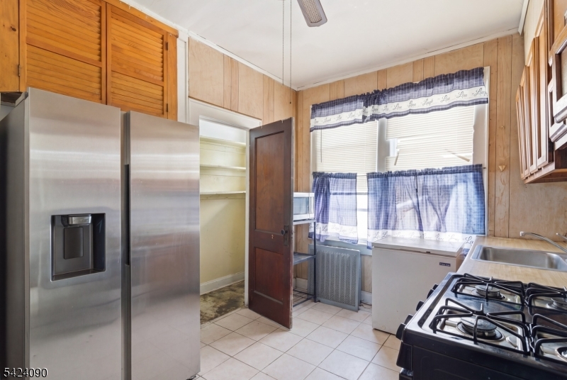 316 Ellery Ave Property Photo 17