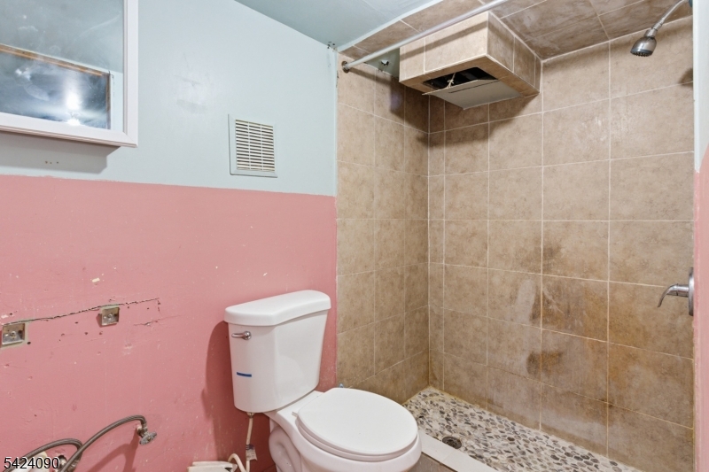 316 Ellery Ave Property Photo 28