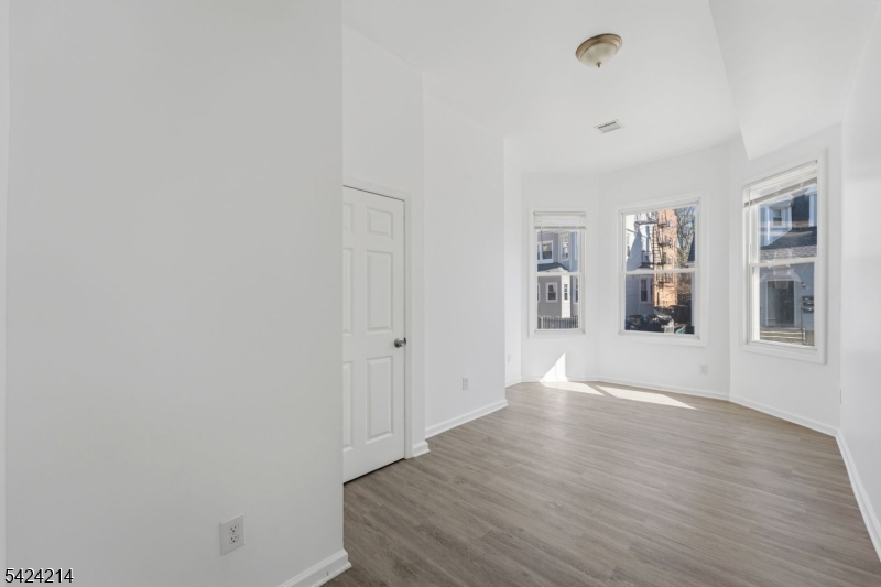 7 Prospect Ter Property Photo 12