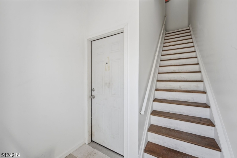 7 Prospect Ter Property Photo 16