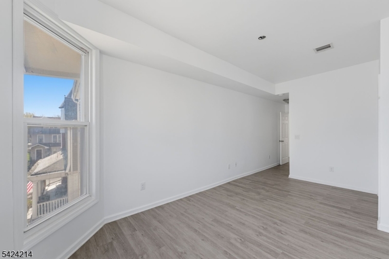 7 Prospect Ter Property Photo 18