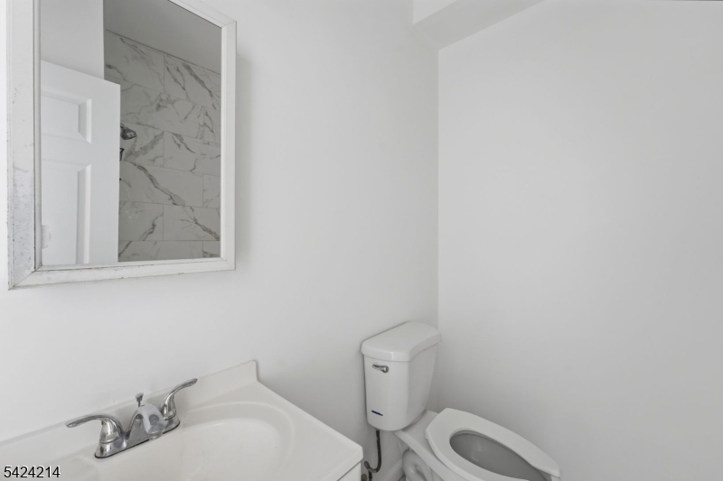 7 Prospect Ter Property Photo 19