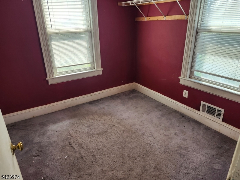5 Locust St Property Photo 15