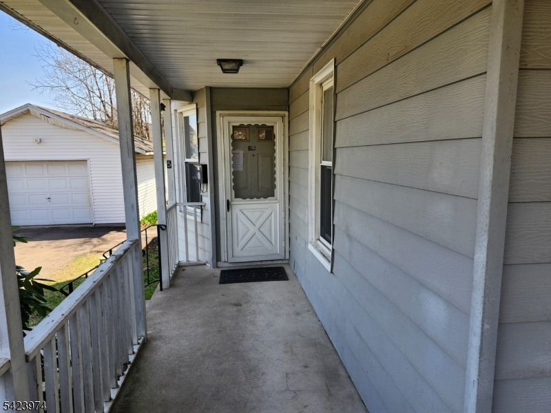5 Locust St Property Photo 16