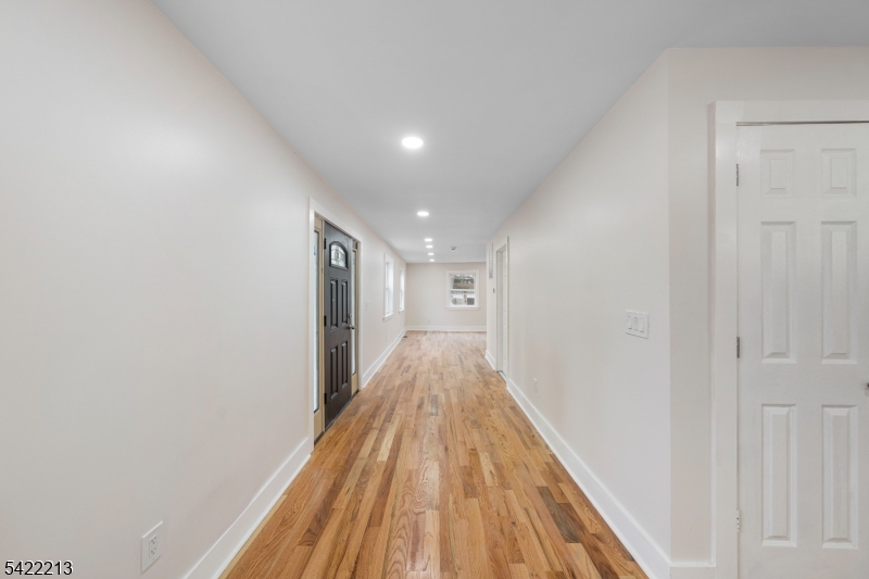77 Greenbrook Rd Property Photo 8