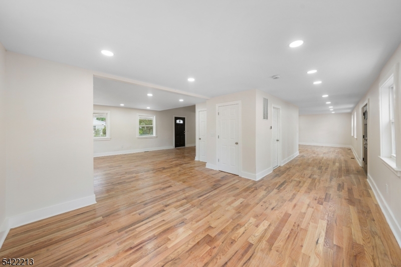 77 Greenbrook Rd Property Photo 10