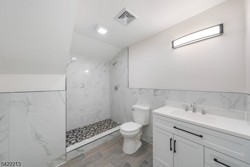 77 Greenbrook Rd Property Photo 22