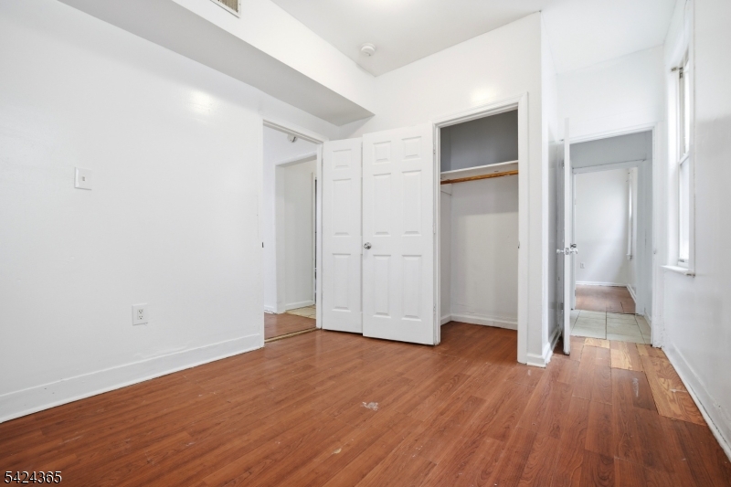 375 6th Ave 2 Property Photo 10