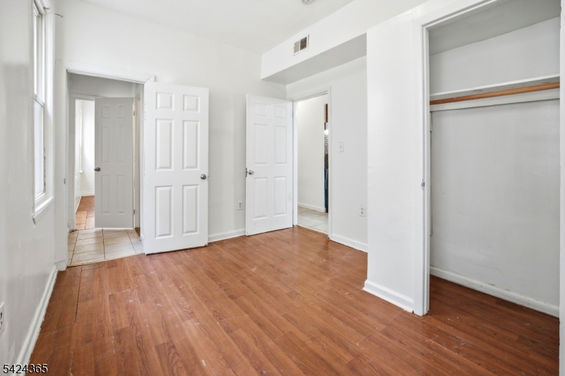 375 6th Ave 2 Property Photo 11