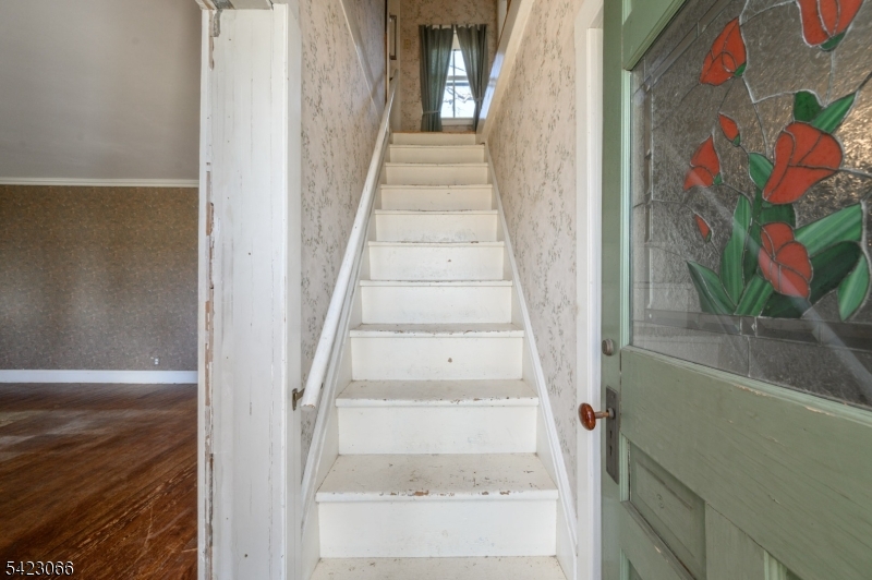 105 Morning Glory Rd Property Photo 3