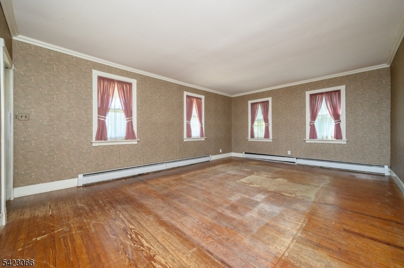 105 Morning Glory Rd Property Photo 7