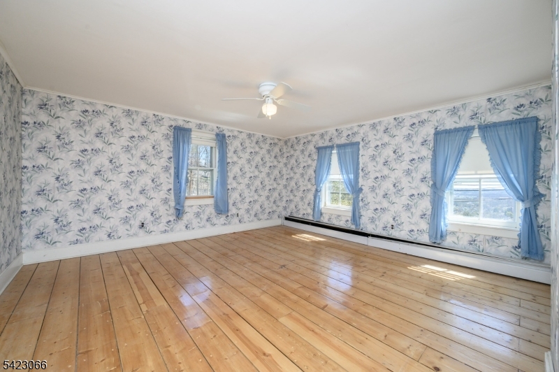 105 Morning Glory Rd Property Photo 18