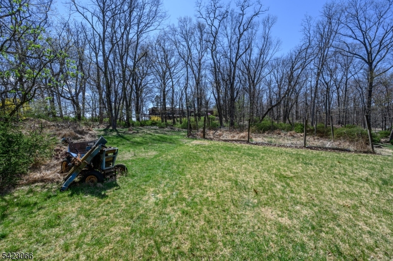 105 Morning Glory Rd Property Photo 35