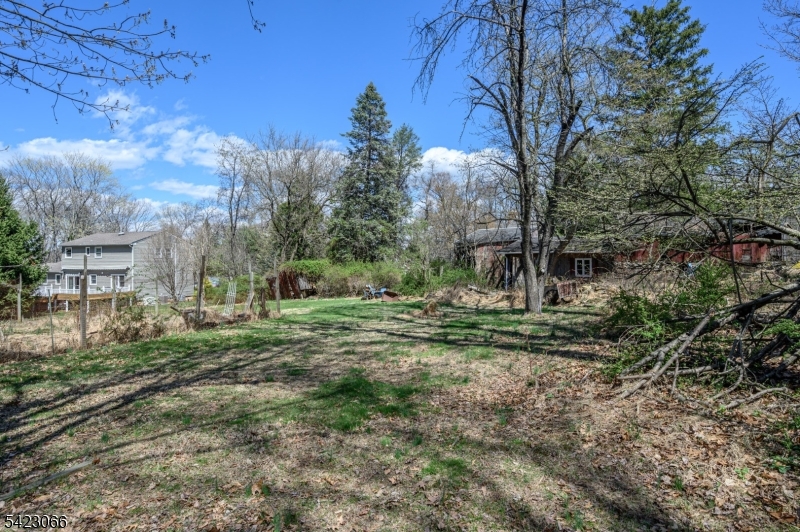 105 Morning Glory Rd Property Photo 37