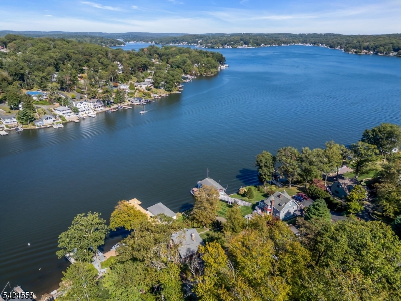 363 Lakeside Blvd Property Photo 11