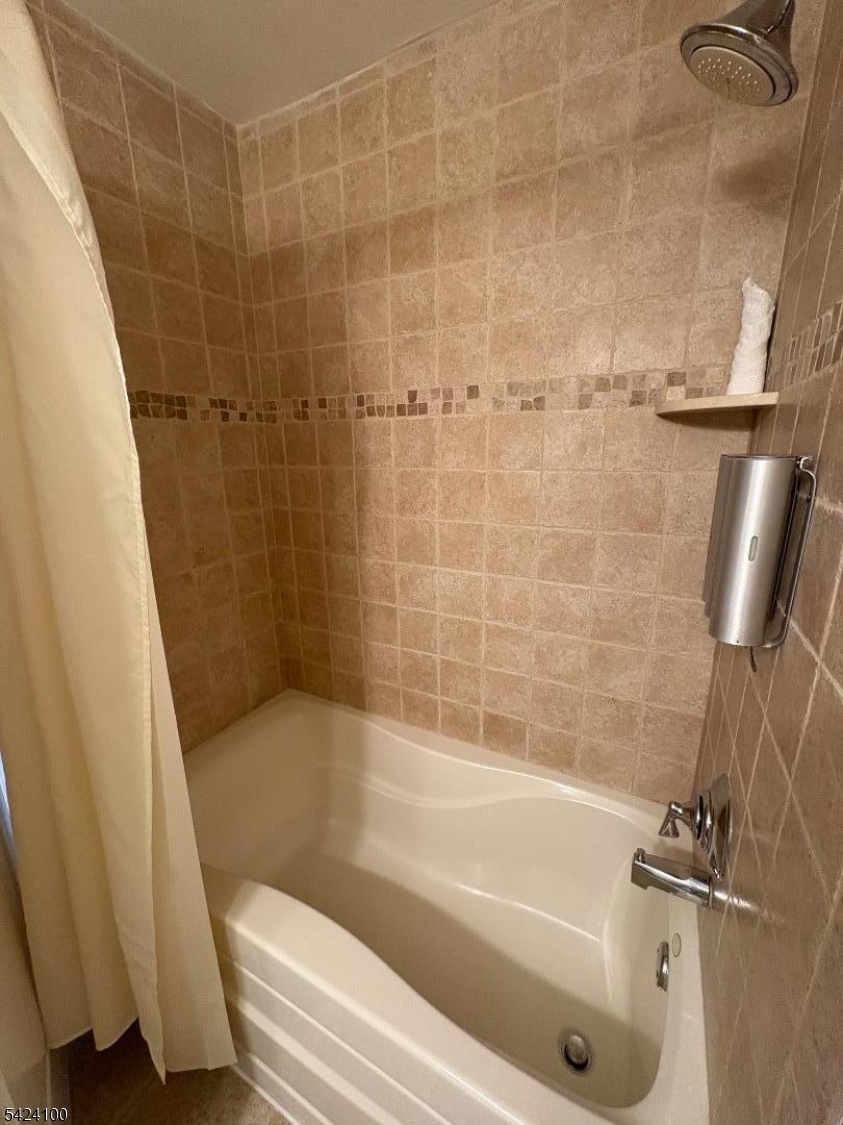 2 Chamonix Dr 213 Property Photo 7