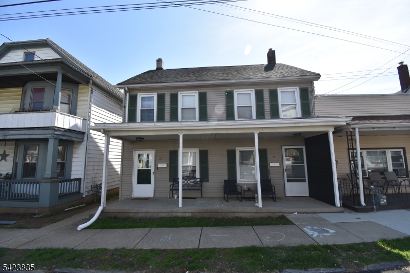 26 Lewis St Property Photo 1