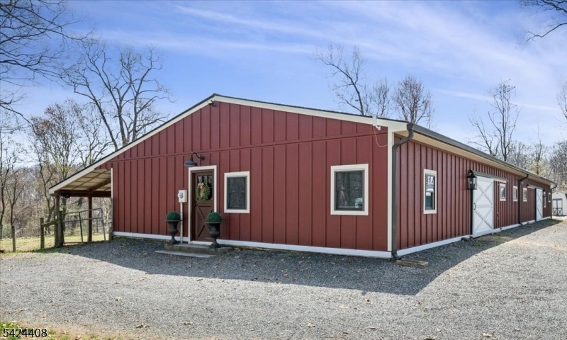 75 Farmersville Rd Property Photo 2