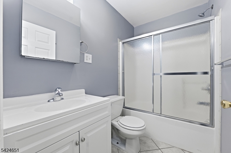459 Fulton St Property Photo 7