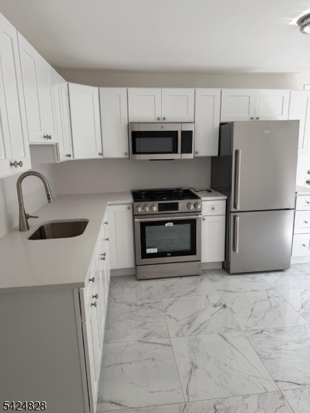 91 Belmont Ave 2 Property Photo 27