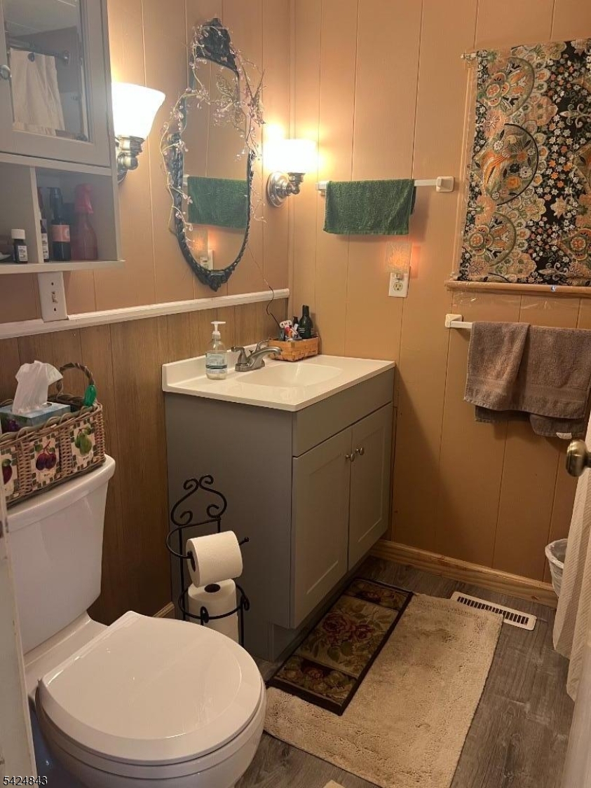 55 Back St Property Photo 10