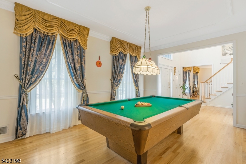 47 Scheurman Terrace Property Photo 4