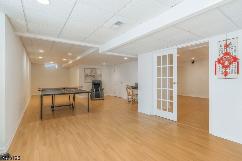 47 Scheurman Terrace Property Photo 32