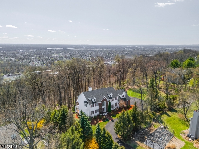 47 Scheurman Terrace Property Photo 44