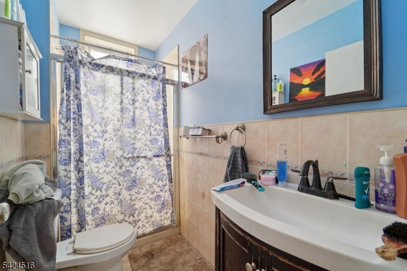 6 4th St Property Photo 19