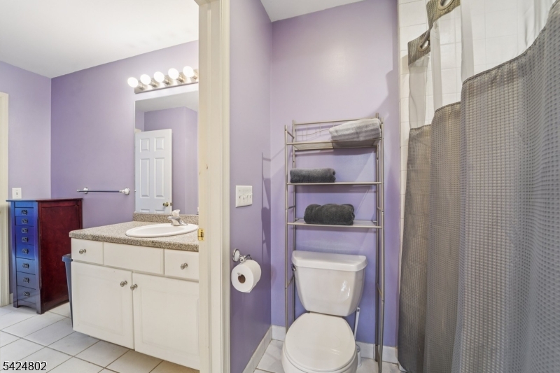 5 Megan Ter Property Photo 32