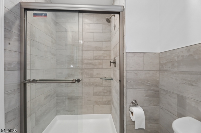 86 Crescent Ave Property Photo 37