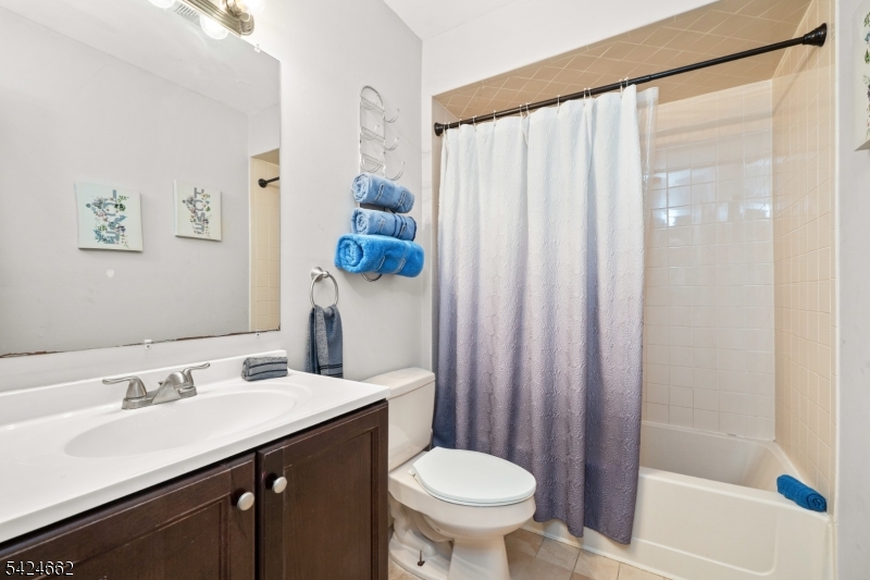 4 Red Lodge Dr 3 Property Photo 28