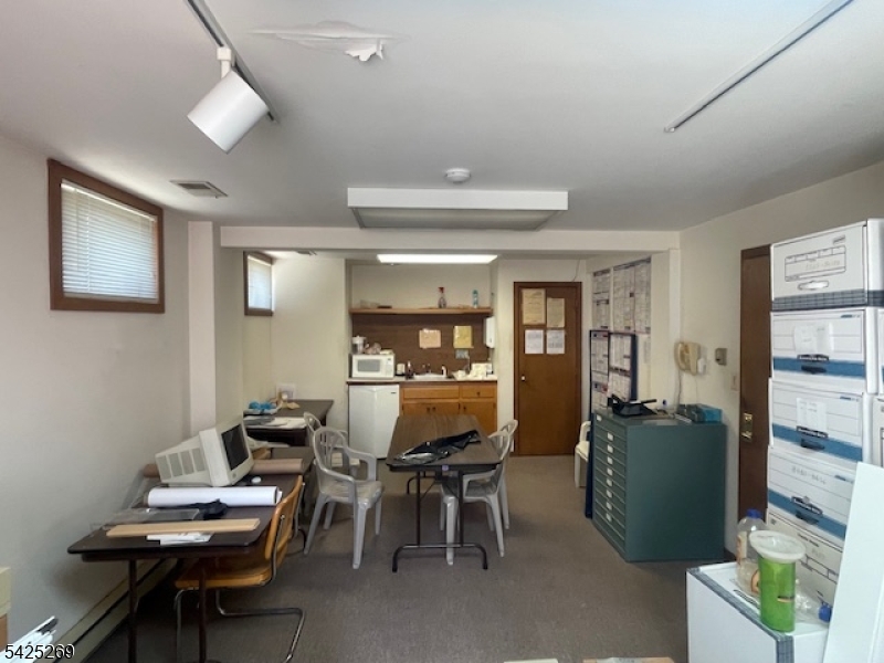 930 Mount Kemble Ave Property Photo 3