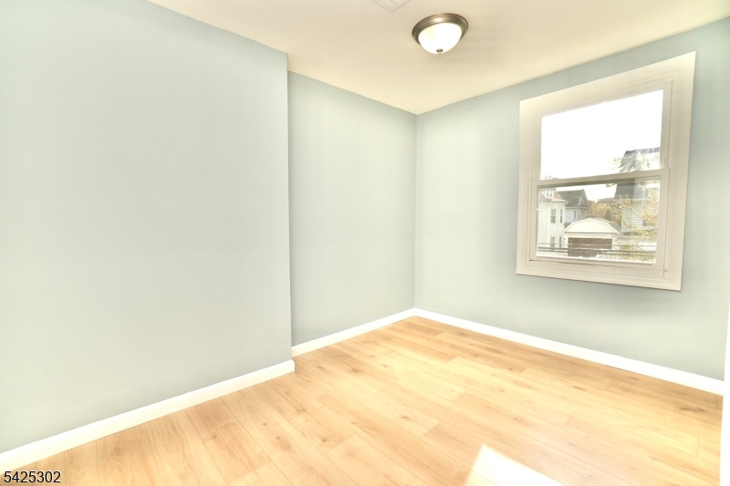 678 Highland Ave Property Photo 12